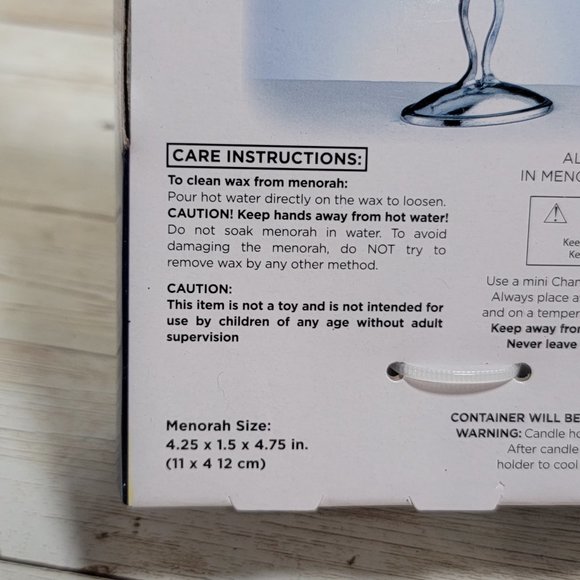 Rite -lite Judaica Mini Aluminum‎ Menorah Includes Candles - Picture 7 of 9